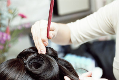 The making (up) of the bride part I